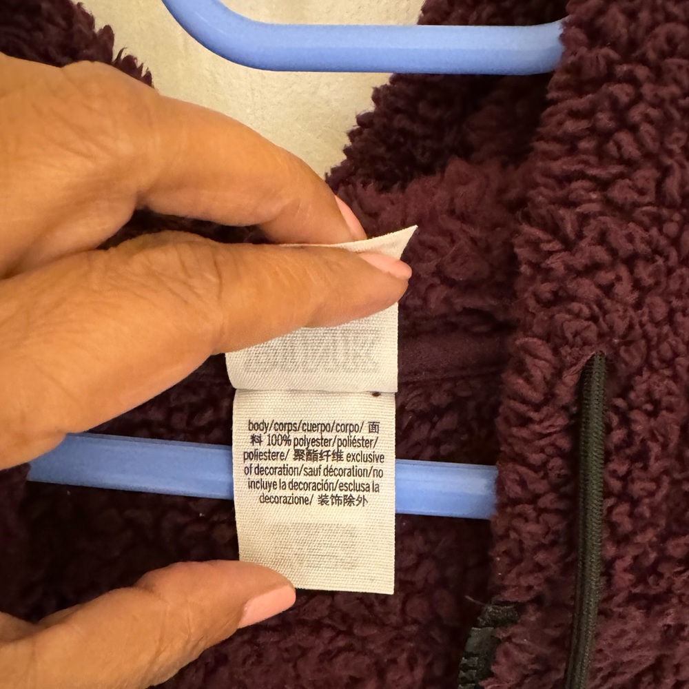 VS Pink hoodie pullover with zipper in eggplant - Picture 4 of 4